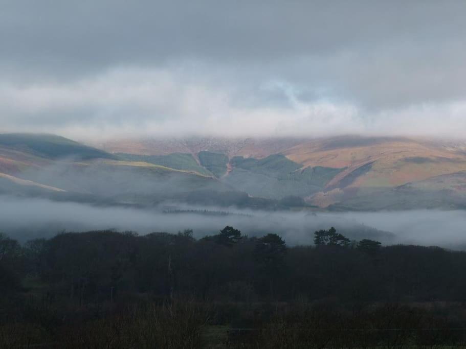 Stunning Views Of Ynyshir & Southern Snowdonia ماتشينليث المظهر الخارجي الصورة